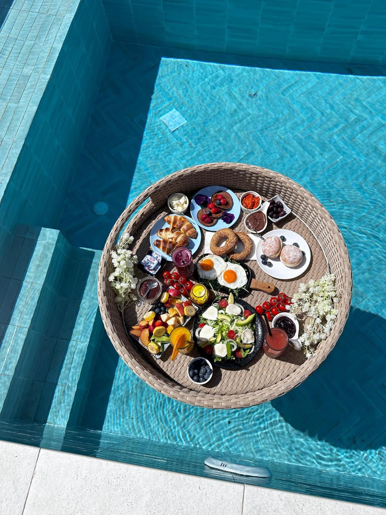 Casa Farmak - 4 Bedroom Lux Apartment With Infinity Pool & Lake View オフリド エクステリア 写真